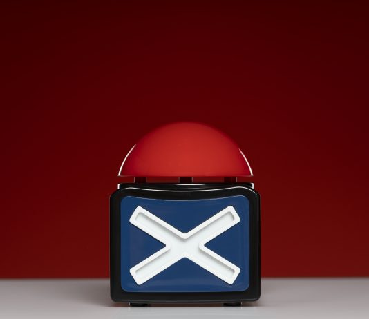 Весеннее обострение? ЛДПР предлагает отказаться от интернета.