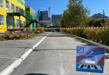 “ВСЁ СПОКОЙНО”: ИЗБИРКОМ ШТАМПУЕТ ОТКАЗЫ, ПОКА ОБЩЕСТВЕННИКИ ХВАЛЯТ ВЫБОРЫ